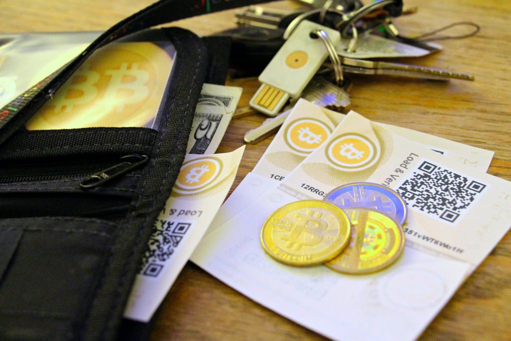 how to buy a bitcoin purse