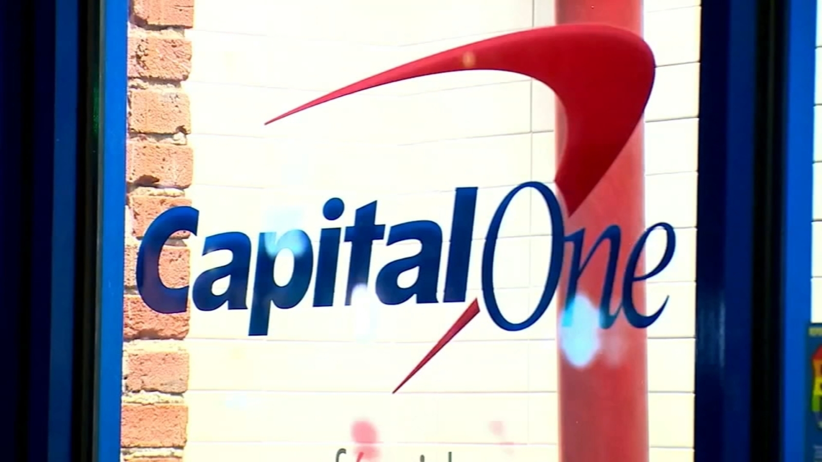 capital one customer service hours est